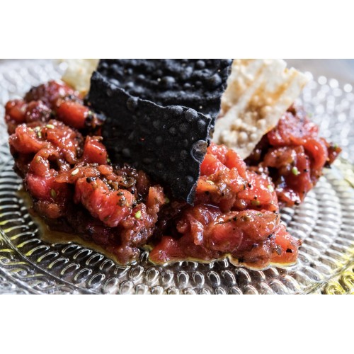 Tartar de atún rojo espectacular (trufa y sesamo wasabi)